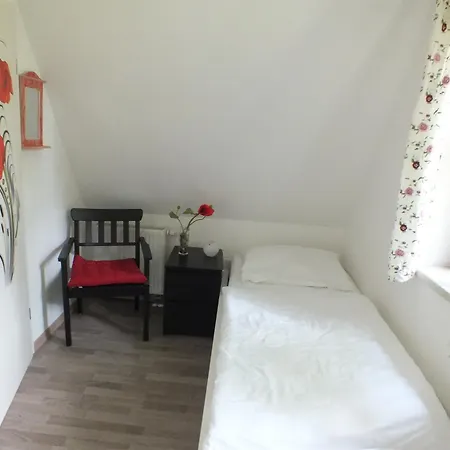 Tatil Evi Finnhaeuser Am Vogelpark - Haus Elke *