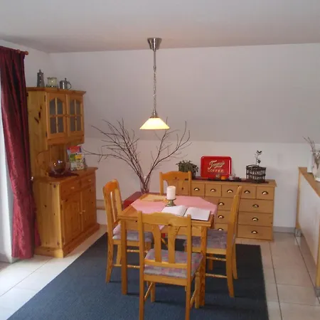 Finnhaeuser Am Vogelpark - Haus Elke Marlow